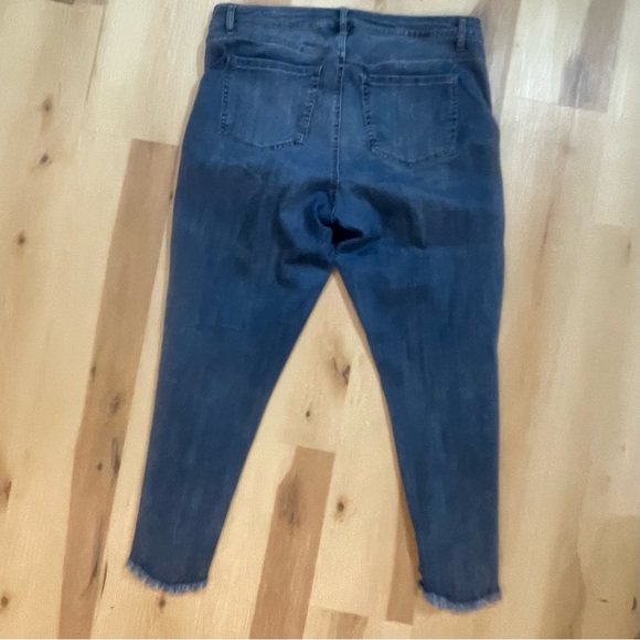 Lane Bryant Ankle Skinny Raw Hem Jeans Women’s Size 18 Blue Denim Stretch - Picture 3 of 8